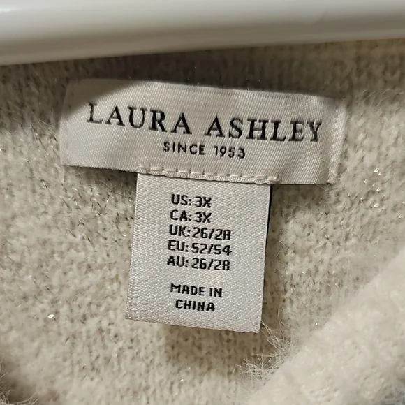 Laura Ashley Cream Textured Sweater - Picture 2 of 6